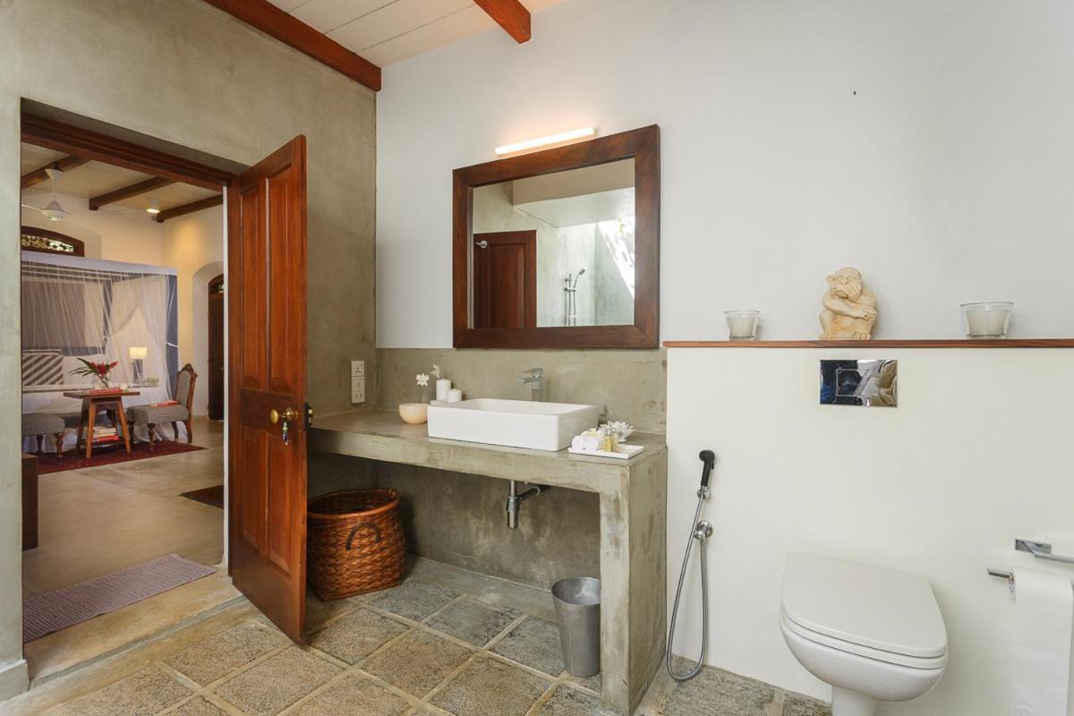 Mo River House Luxury Villa Хіккадува Екстер'єр фото